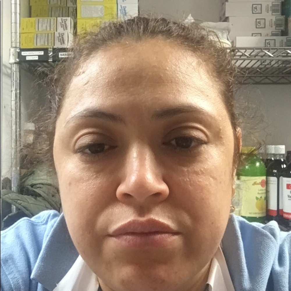 Meet your Posher, Claudia
